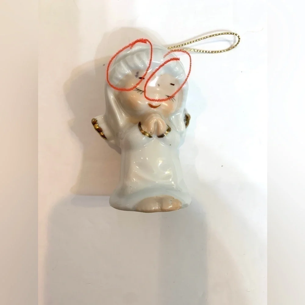 LOT of 2 Vintage ROC Ceramic Christmas Angel Figurines Praying Ornaments Taiwan